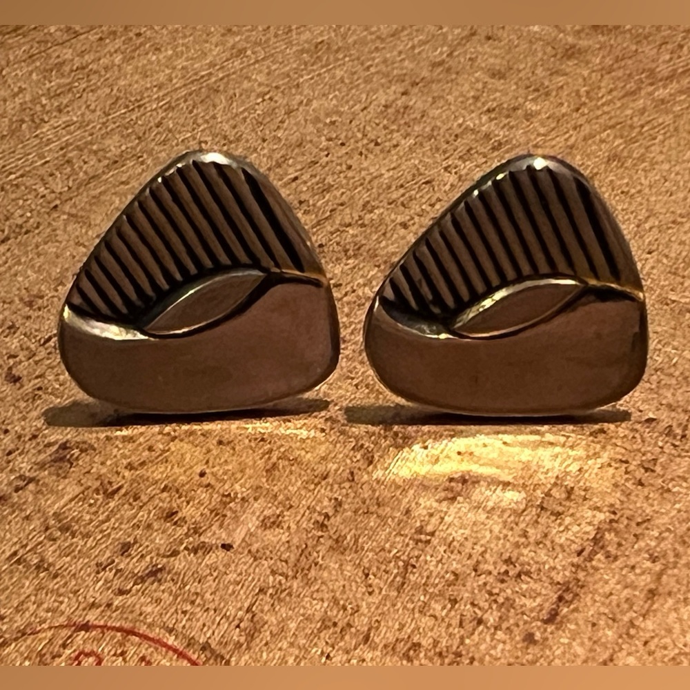 VINTAGE MEN’S FASHION CUFFLINKS.